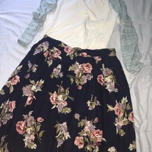 Women’s floral shirt!